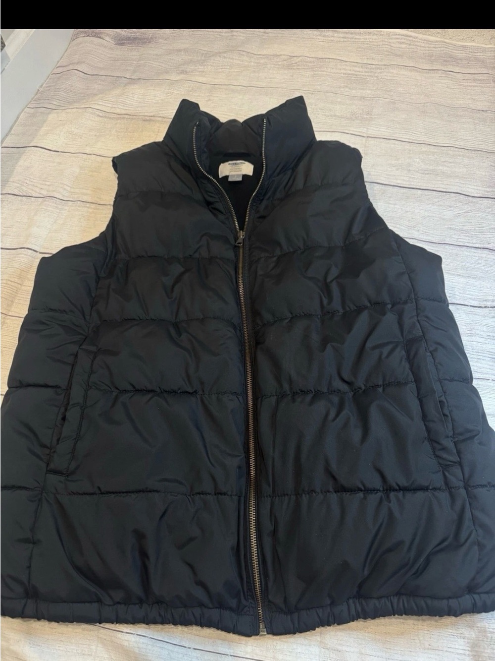 Old Navy Black Puffer Best Maternity Large